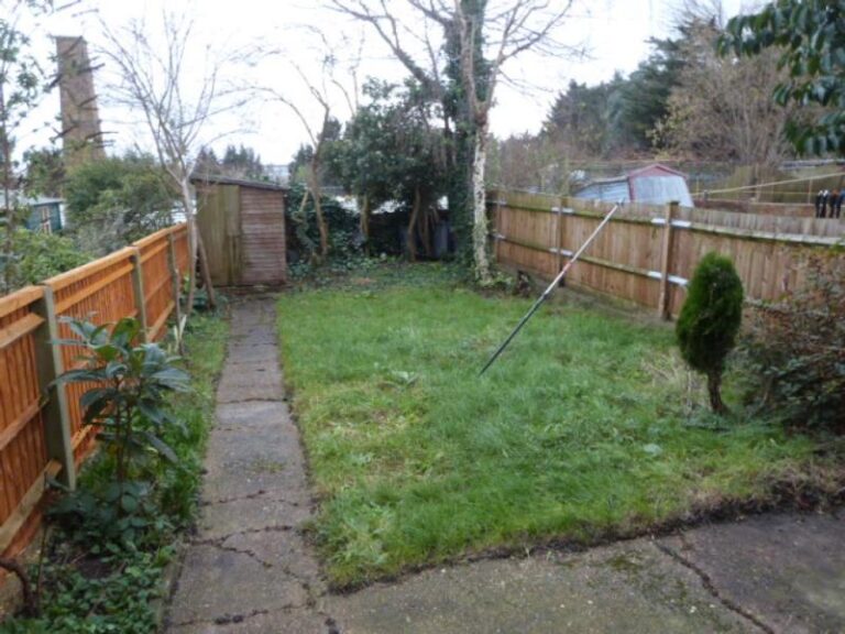 Woodside Road, Wood Green, N22 (2262237) Photo 9