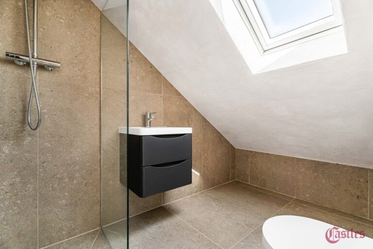 Graeme Road, Enfield, EN1 (2733940) Photo 14