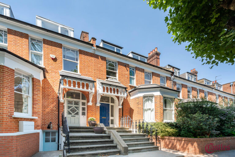 Mount View Road, N8