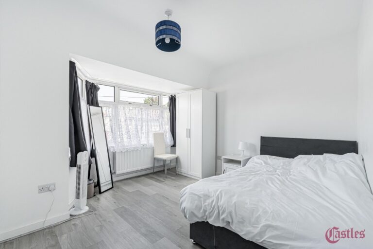 Mayfield Crescent, Edmonton N9 (2733611) Photo 15