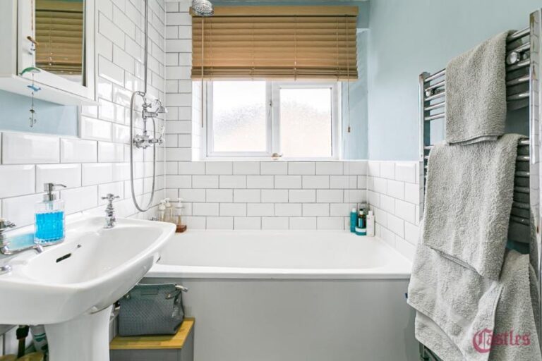 London Road, Enfield, EN2 (2731472) Photo 12