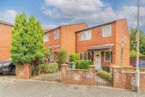 Sandringham Way, Waltham Cross