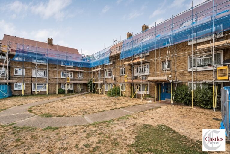Kempe Road, Enfield, EN1 (2734469) Photo 5