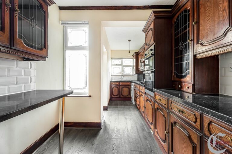 Branksome Avenue, Edmonton,  N18 (2248615) Photo 20