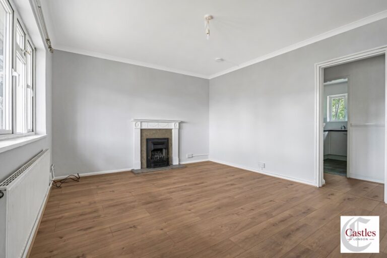 Kempe Road, Enfield, EN1 (2734469) Photo 12