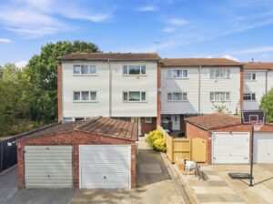 Abbotts Drive, Waltham Abbey