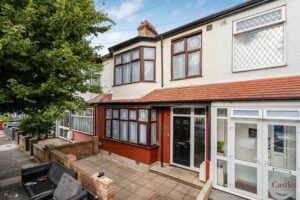Branksome Avenue, Edmonton,  N18