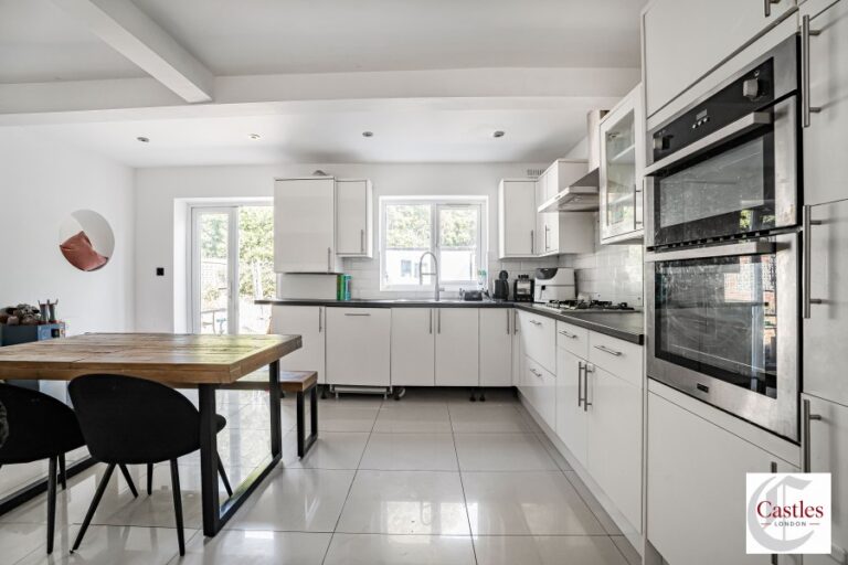 Galliard Road, Edmonton, N9 (2734968) Photo 8