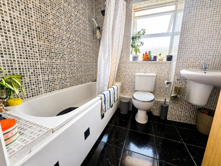 Portland Place, Tottenham, N15 (2672128) Photo 3