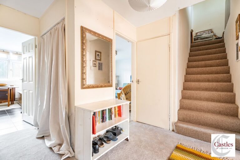 Edgecot Grove, Tottenham, N15 (2734765) Photo 13