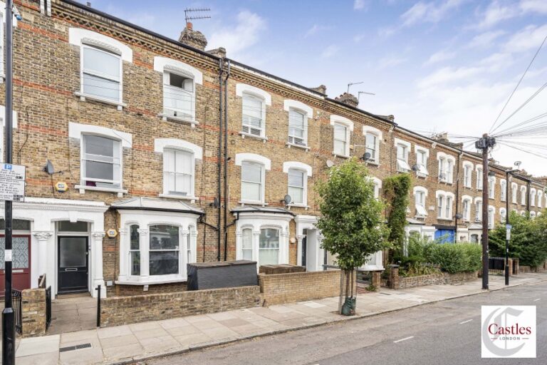 Evershott Road, Stroud Green, N4