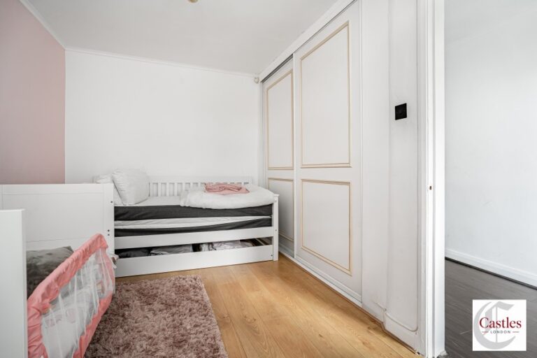 Galliard Road, Edmonton, N9 (2734968) Photo 15