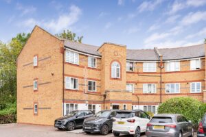Whitworth Crescent, Enfield