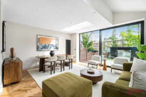 Ferme Park Road, N8