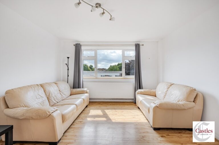 Mohr Court, Wood Green, N22 (2735149) Photo 2