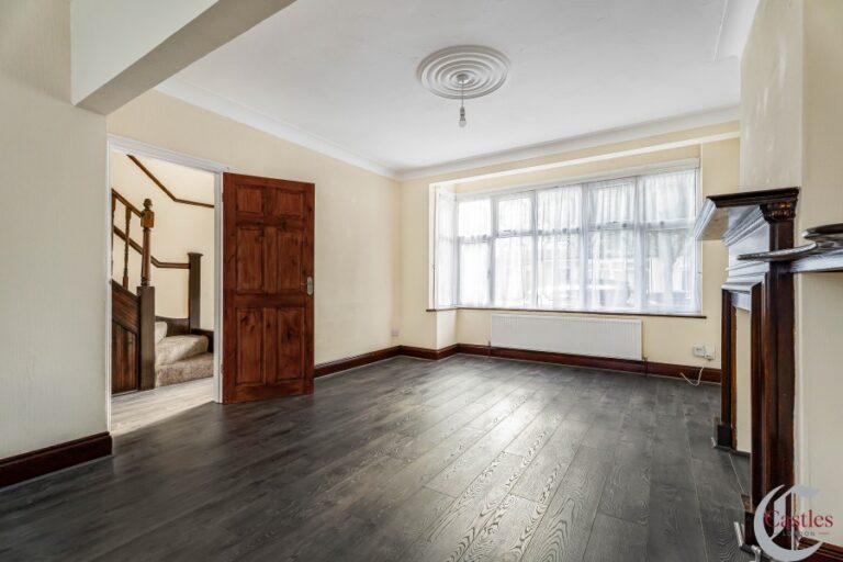 Branksome Avenue, Edmonton,  N18 (2248615) Photo 16