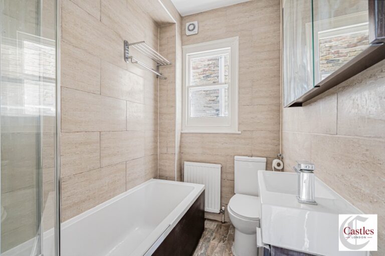 Ferme Park Road, Crouch End, N8 (2734965) Photo 5