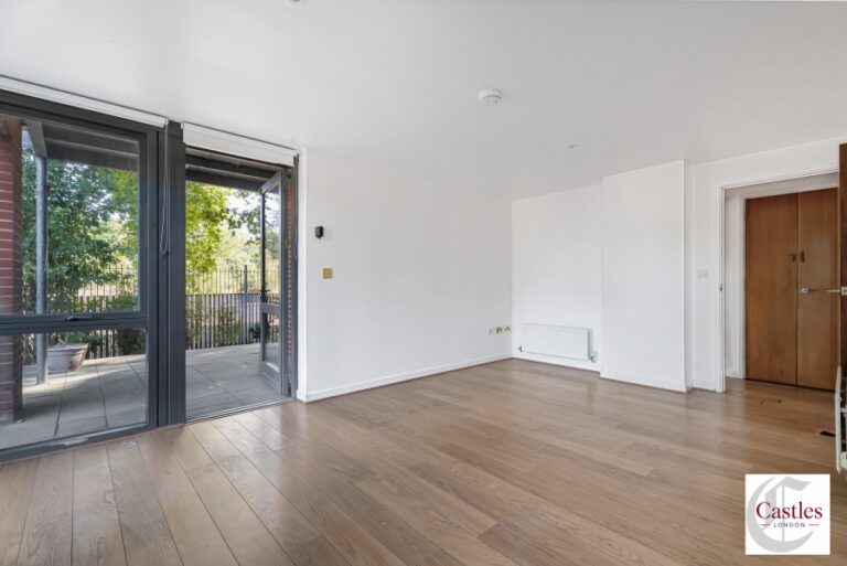 Ellington House (2734805) Photo 3