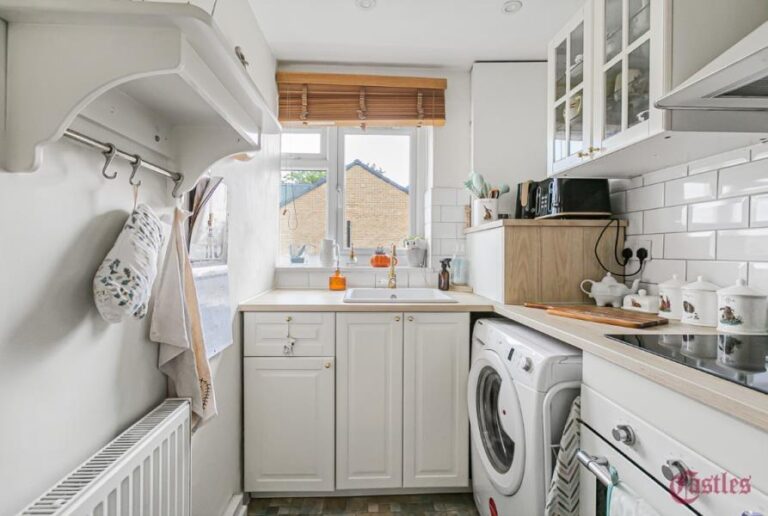 London Road, Enfield, EN2 (2731472) Photo 15