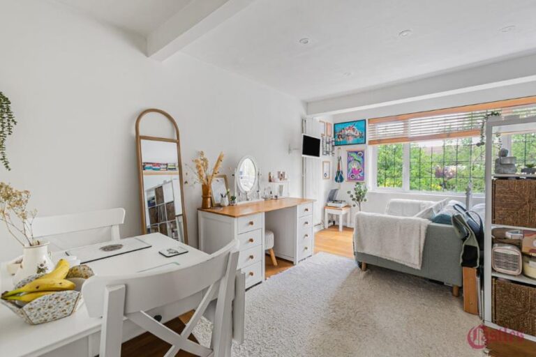 London Road, Enfield, EN2 (2731472) Photo 16