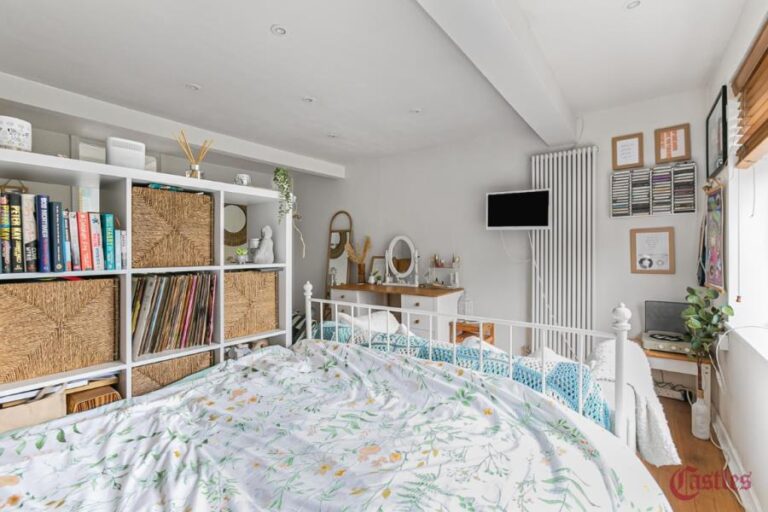 London Road, Enfield, EN2 (2731472) Photo 9