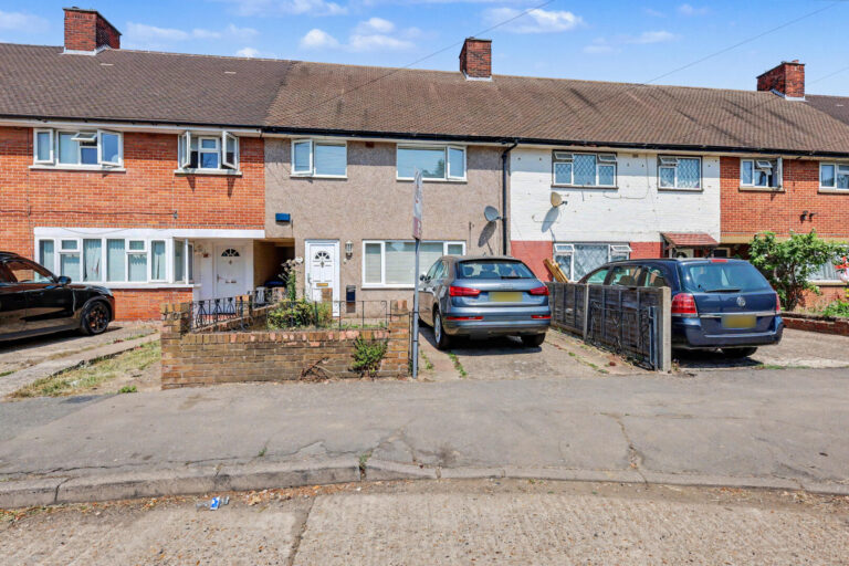 Stainton Road, Enfield