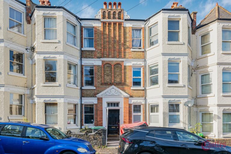 Birkbeck Mansions, Birkbeck Road, N8