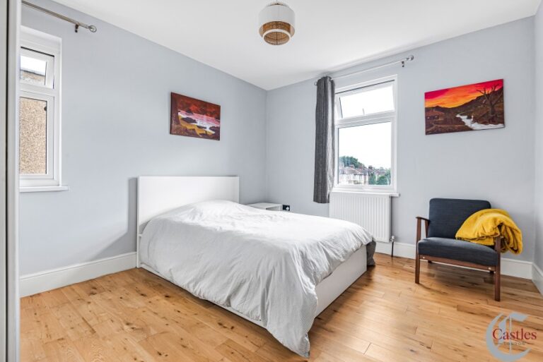 Southbury Road, Enfield EN1 1PN (2735843) Photo 17