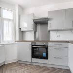 Princes Avenue, Palmers Green N13 (2735947) Photo 6