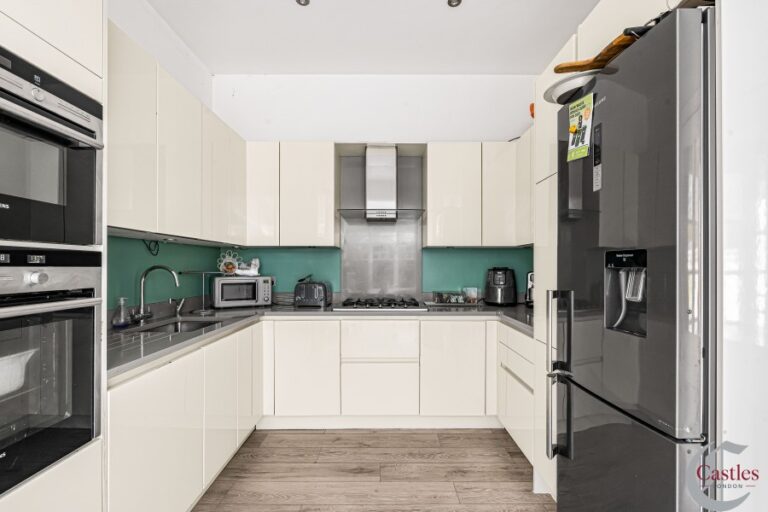 Coleridge Road, Crouch End, London N8 (2676495) Photo 7