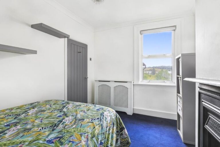 Sewardstone Road, Waltham Abbey, EN9 (2721682) Photo 6