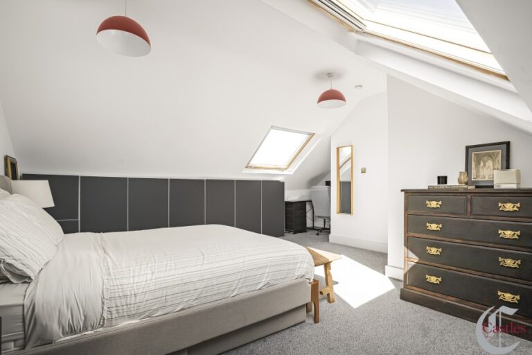 Princes Avenue, Palmers Green N13 (2735947) Photo 17