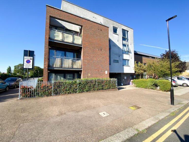 Shaw House, Tottenham, N17 (2337671) Photo 4
