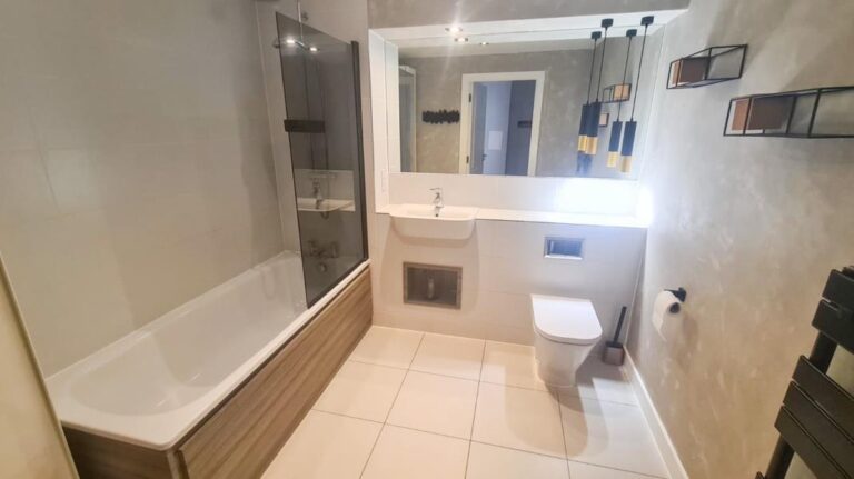Waterfront Court, Waltham Abbey, EN9 (2700594) Photo 3