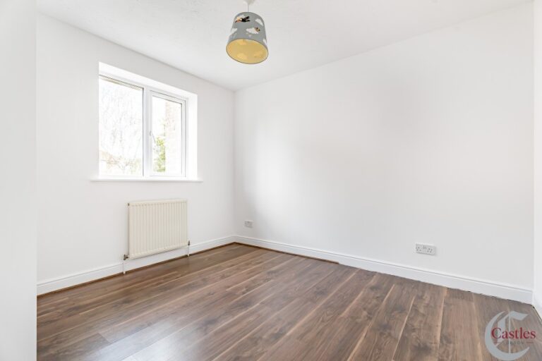 Colgate Place, Enfield, EN3 (2735346) Photo 12