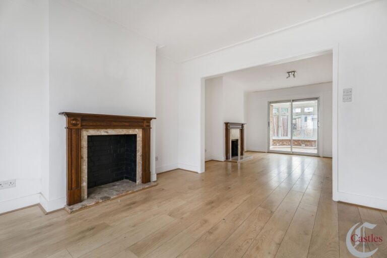 Lister Gardens, Edmonton, N18 (2555170) Photo 22