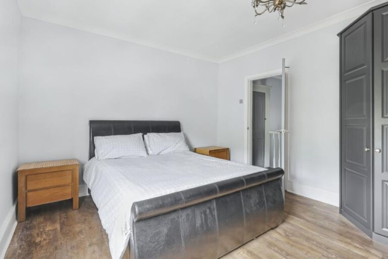 Sewardstone Road, Waltham Abbey, EN9 (2721682) Photo 7