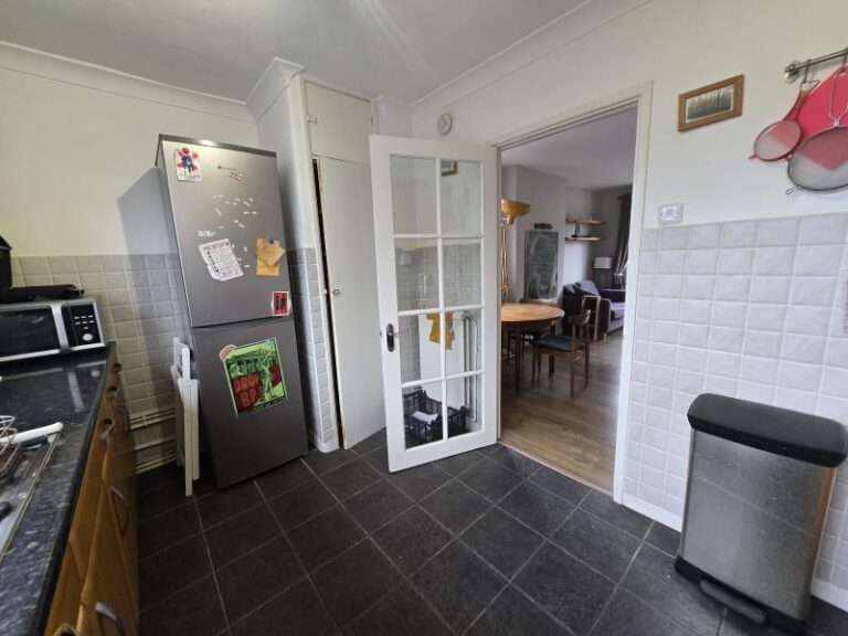 Asplins Road, Tottenham, N17 (2718536) Photo 8