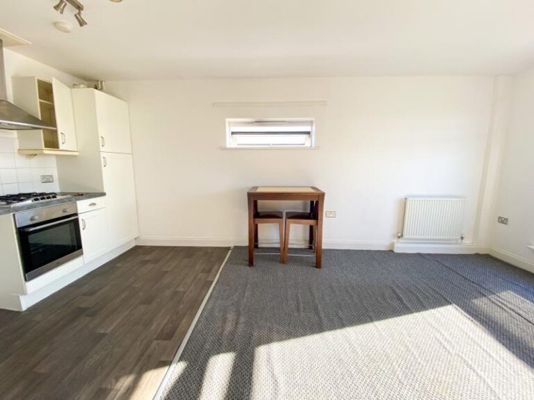 Shaw House, Tottenham, N17 (2337671) Photo 7