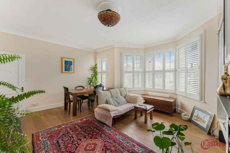 Harvey Road, Hornsey, N8 (2732414) Photo 5
