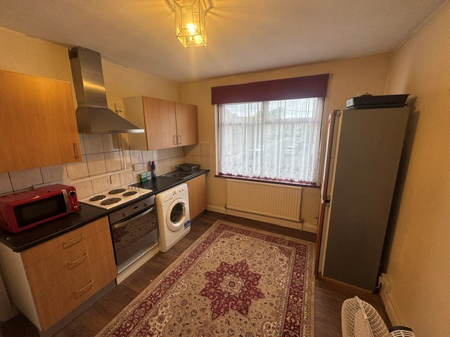 Clarence Road, Enfield, EN3 (2735582) Photo 2