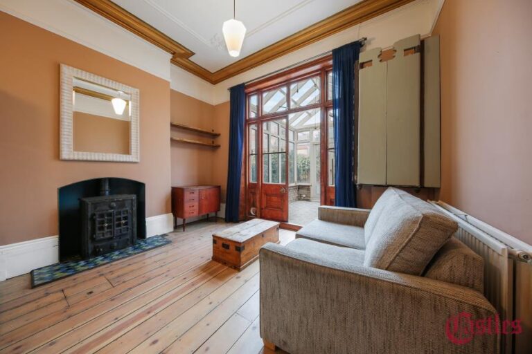 Fairfield Road, Crouch End, N8 (2709363) Photo 5