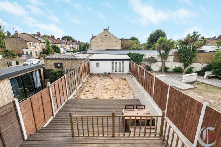 Southbury Road, Enfield EN1 1PN (2735843) Photo 22