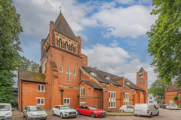 Caroe Court, Edmonton, N9 (2692531) Photo 8
