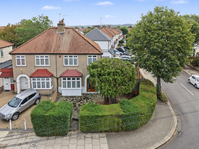 Carterhatch Road, Enfield