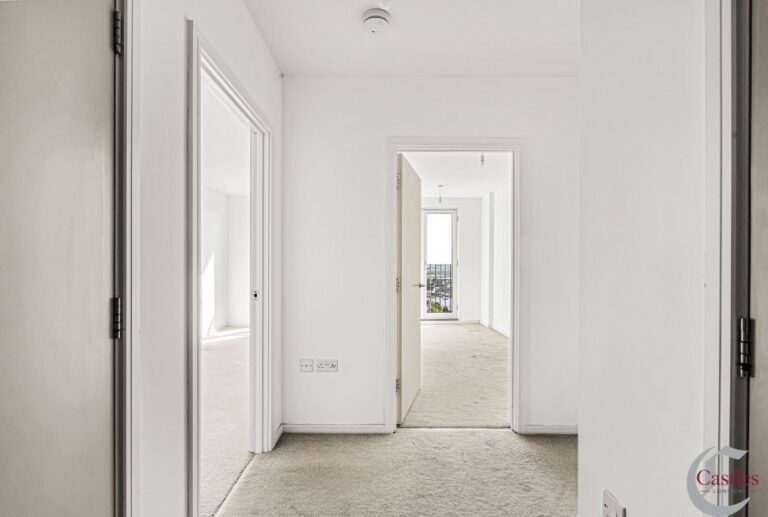 Prowse Court, Edmonton, N18 (2219255) Photo 8