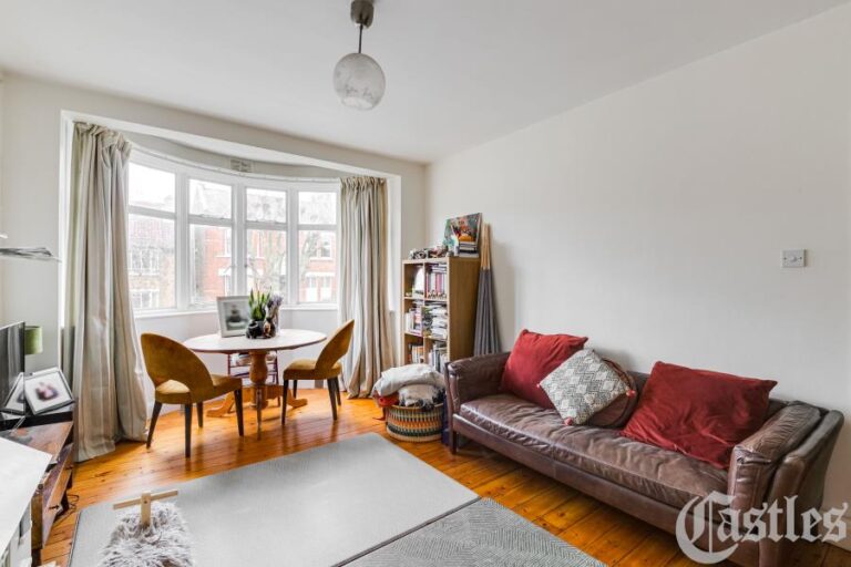 Granville Court, Stroud Green N4 (2680028) Photo 3