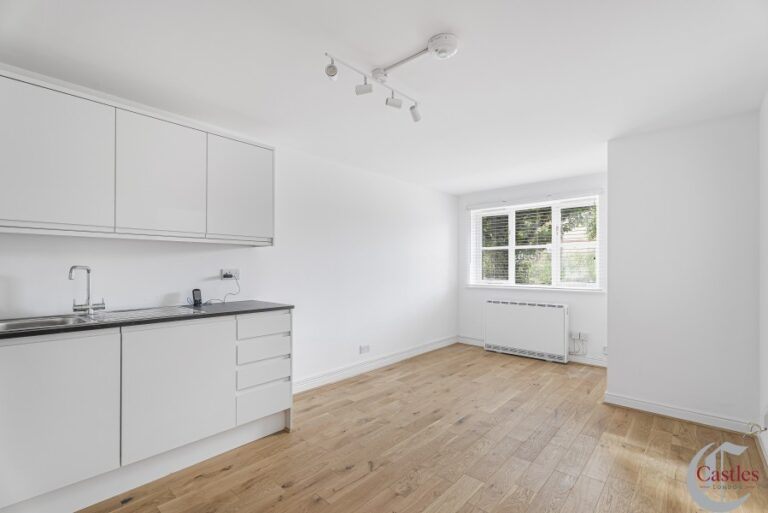Bren Court, Colgate Place, Enfield, EN3 (2736026) Photo 4