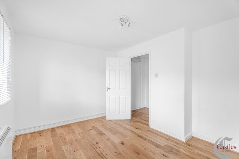 Bren Court, Colgate Place, Enfield, EN3 (2736026) Photo 8