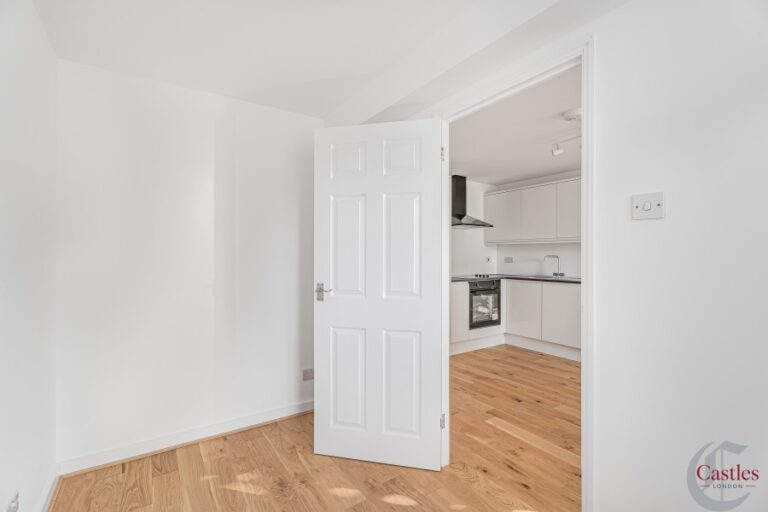 Bren Court, Colgate Place, Enfield, EN3 (2736026) Photo 10